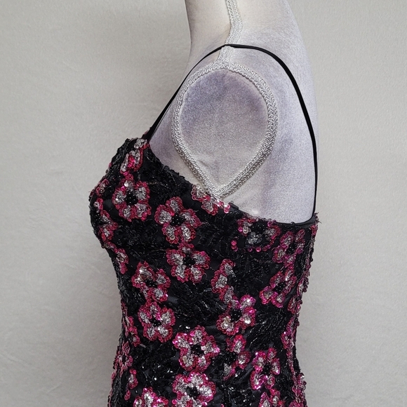 80s Vintage Alyce Designs Black Pink Sequin Floral Ruffle Bustier Mini Dress 6 - Picture 9 of 13